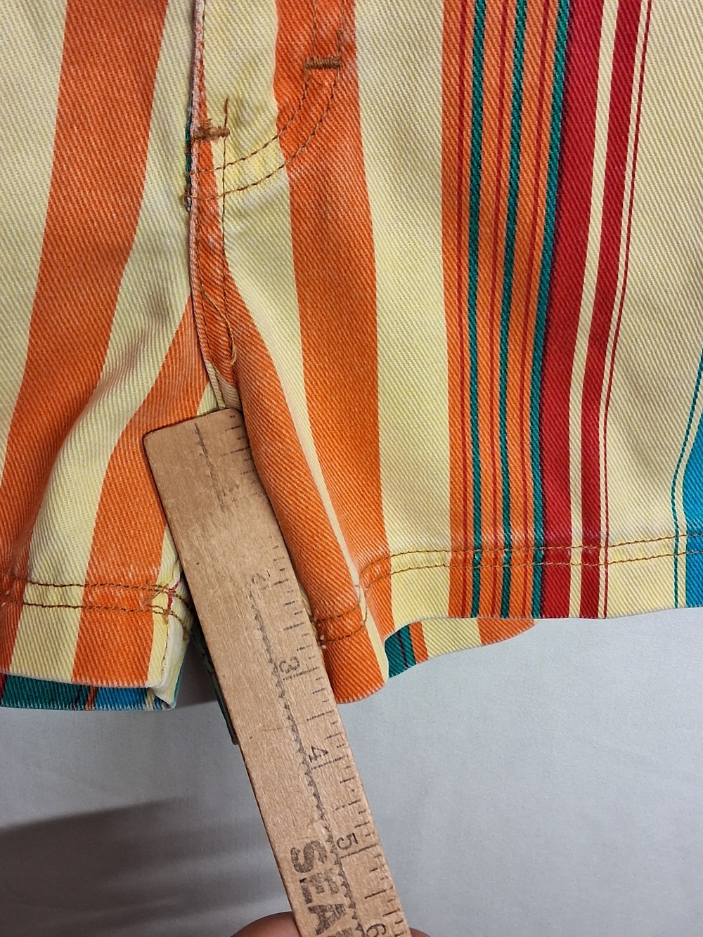 VTG DURANGO Stripe Colorful Denim Shorts Multicolor Retro Red Yellow Orange 7 - Picture 5 of 6